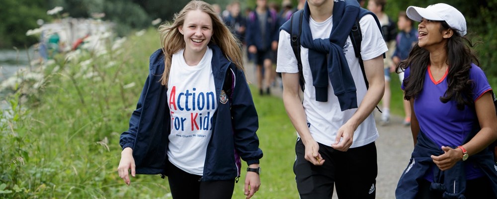 School pupils raise thousands of pounds walking from London to Hertfordshire